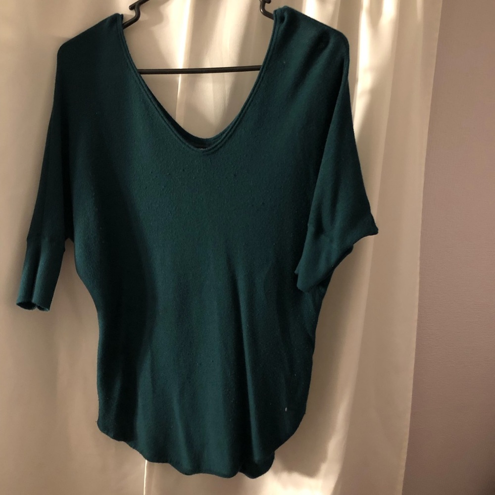 Express green/blue medium shirt